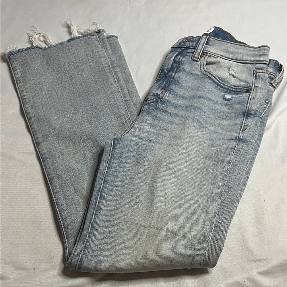 DAZE Distressed Jeans